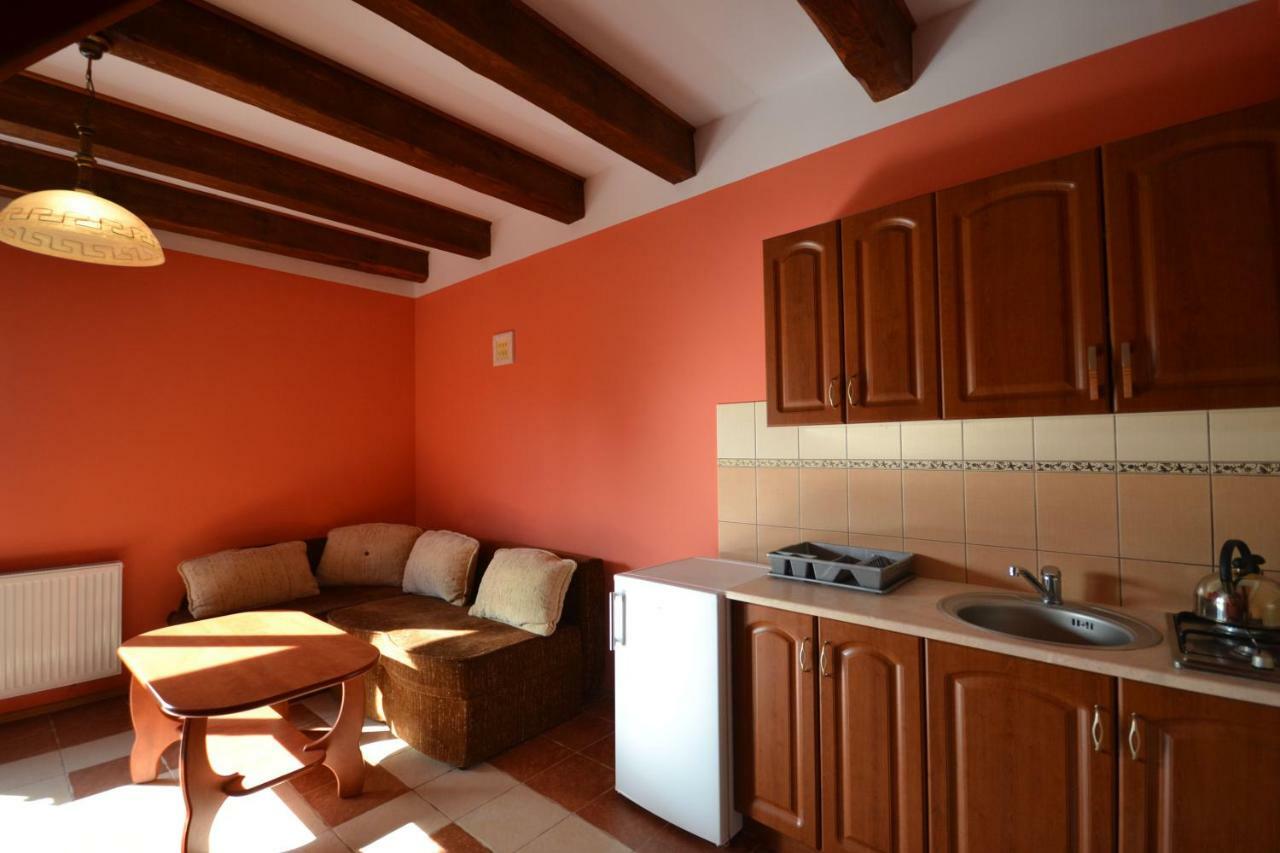 Apartamenty "Anusia" Ledzin Exterior photo