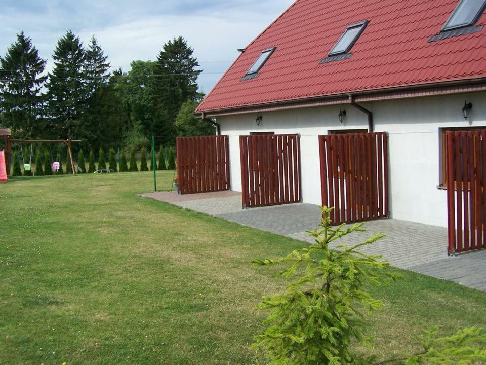 Apartamenty "Anusia" Ledzin Exterior photo